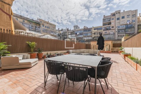 Apartament w Barcelona, Hiszpania 3 sypialnie, 195 mkw. nr 150810 – zdjęcie 12