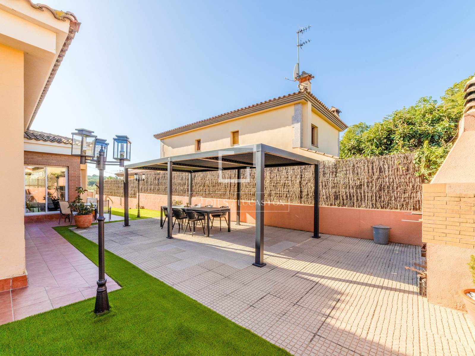 Villa in Sitges, Barcelona, Spanien 4 Schlafzimmer, 266 m2 Nr. 150808