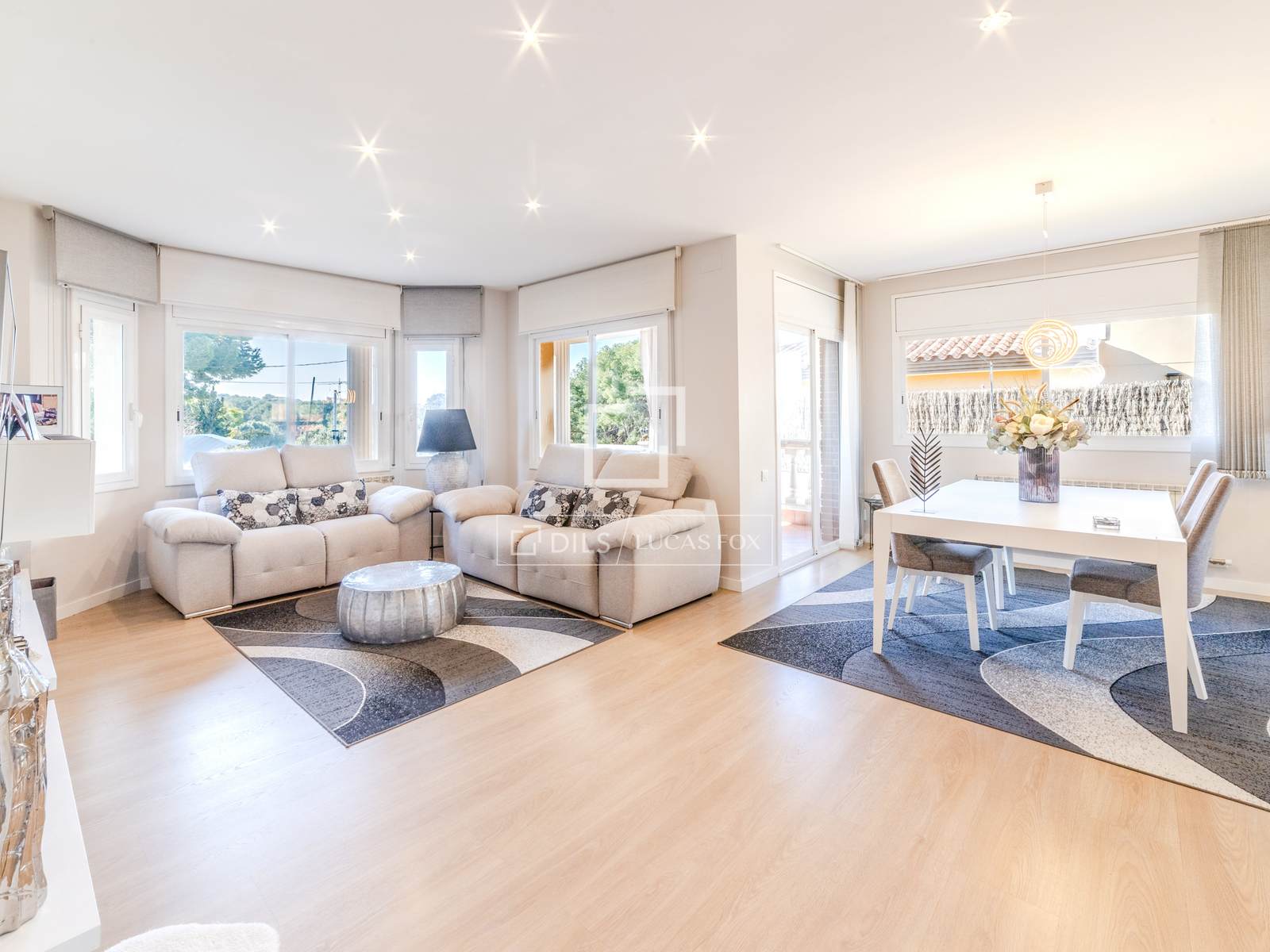 Villa in Sitges, Barcelona, Spanien 4 Schlafzimmer, 266 m2 Nr. 150808