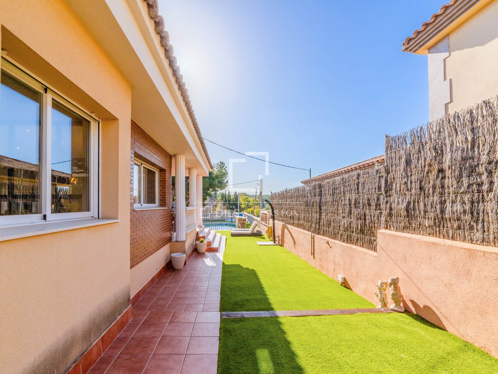 Villa in Sitges, Barcelona, Spanien 4 Schlafzimmer, 266 m2 Nr. 150808