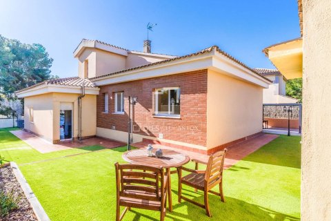 Villa till salu i Sitges, Barcelona, Spanien 4 sovrum, 266 kvm. Nr. 150808 - foto 28