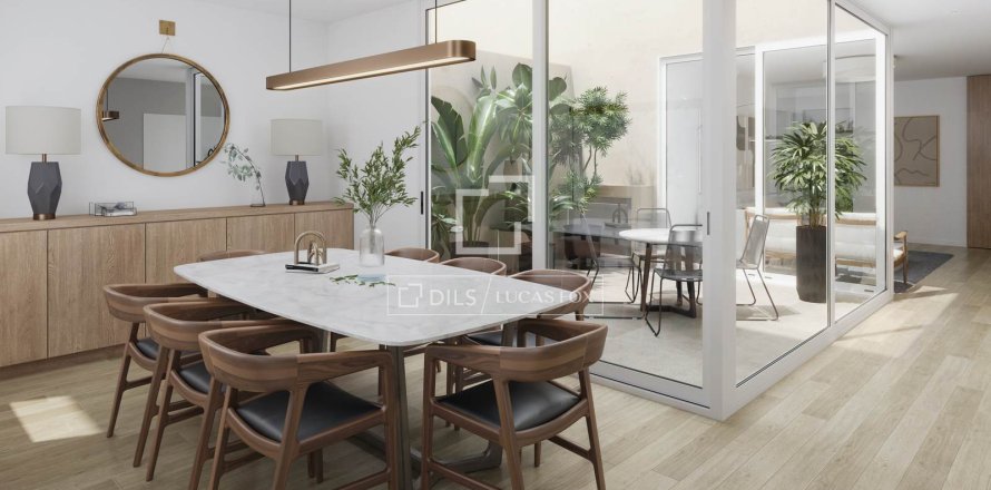 Lägenhet i Barcelona, Spanien 4 sovrum, 105 kvm. Nr. 150805