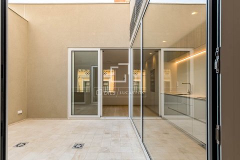 Lägenhet till salu i Barcelona, Spanien 4 sovrum, 105 kvm. Nr. 150805 - foto 13