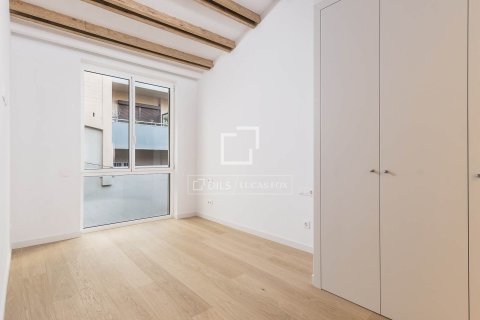 Lägenhet till salu i Barcelona, Spanien 4 sovrum, 105 kvm. Nr. 150805 - foto 23