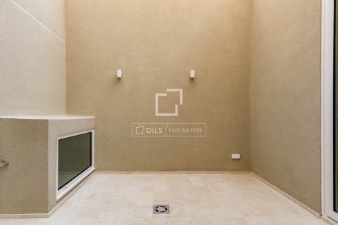 Lägenhet till salu i Barcelona, Spanien 4 sovrum, 105 kvm. Nr. 150805 - foto 10