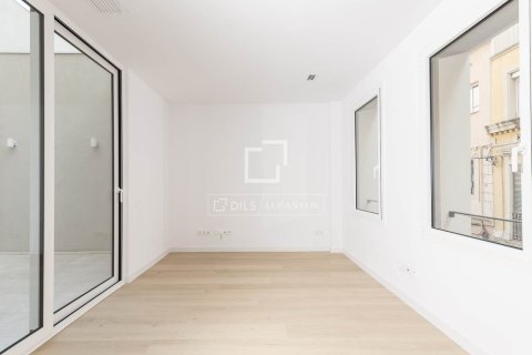 Lägenhet till salu i Barcelona, Spanien 4 sovrum, 105 kvm. Nr. 150805 - foto 8