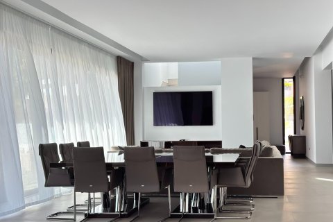 Villa for sale in Finestrat, Alicante, Spain 691 sq.m. No. 165556 - photo 9