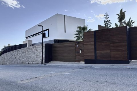 Villa for sale in Finestrat, Alicante, Spain 691 sq.m. No. 165556 - photo 5