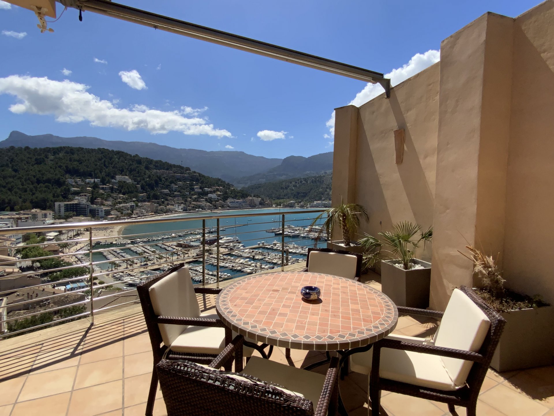 Villa in Port De Soller, Mallorca, Spain 3 bedrooms, 180 sq.m. No. 98007