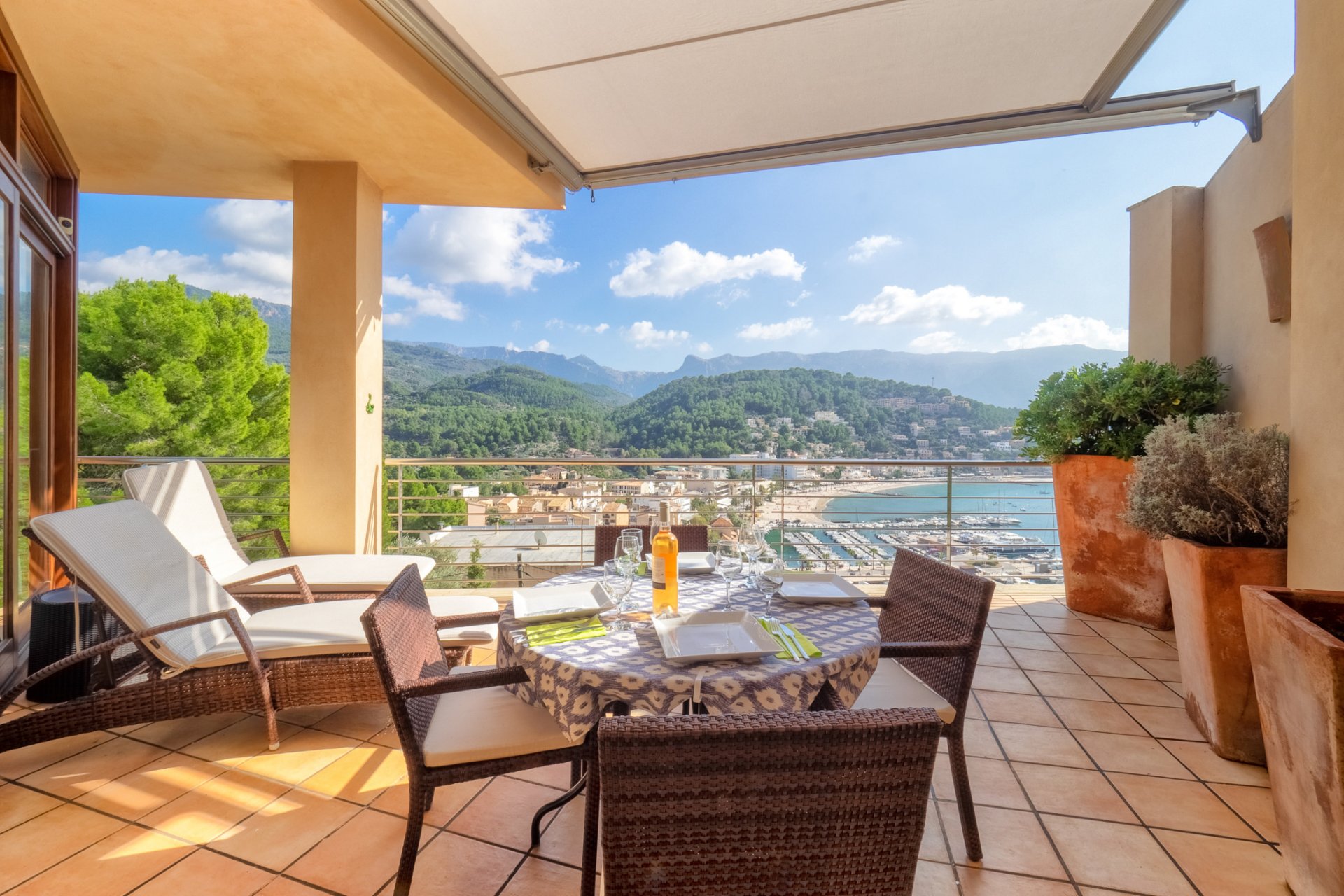 Villa in Port De Soller, Mallorca, Spain 3 bedrooms, 180 sq.m. No. 98007