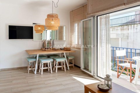 Appartamento a Llafranc, Girona, Spagna 3 camere da letto, 70 mq. N° 177199