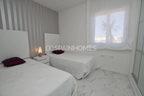Wohnung zum Verkauf in San Miguel de Salinas, Alicante, Spanien 2 Schlafzimmer, 75 m2 Nr. 139010 - Foto 9