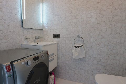 Villa till salu Torrevieja, Alicante, Spanien 3 sovrum, 162 kvm. Nr. 135622 - foto 22