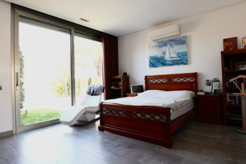 Villa till salu Torrevieja, Alicante, Spanien 3 sovrum, 162 kvm. Nr. 135622 - foto 13