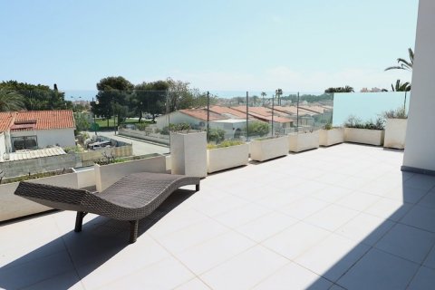 Villa till salu Torrevieja, Alicante, Spanien 3 sovrum, 162 kvm. Nr. 135622 - foto 26
