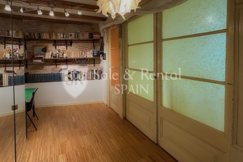 Apartment à vendre à Barcelona, Espagne, 3 chambres, 138 m2 No. 194541 - photo 6
