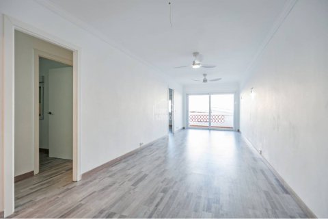 Apartment à vendre Es Castell, Menorca, Espagne, 3 chambres, 83 m2 No. 133212 - photo 2