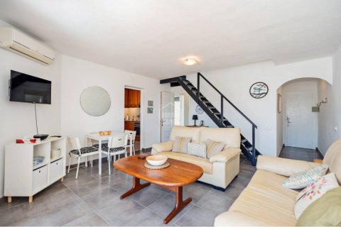 Apartment for sale Sant Lluis, Menorca, Spain 2 bedrooms, 65 sq.m. No. 133210 - photo 4