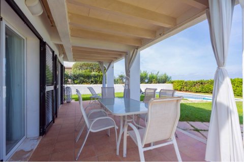 Villa till salu Ciutadella De Menorca, Menorca, Spanien 3 sovrum, 90 kvm. Nr. 133211 - foto 7