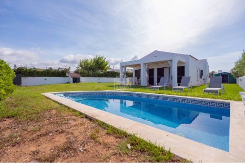 Villa till salu Ciutadella De Menorca, Menorca, Spanien 3 sovrum, 90 kvm. Nr. 133211 - foto 3