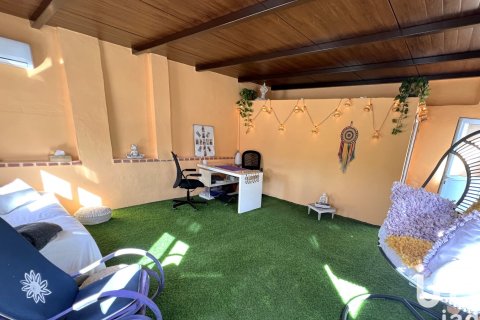 Продажа дома в Алаурин-эль-Гранде, Малага, Испания 4 спальни, 238м2 №153725 - фото 28