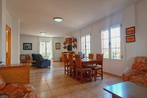 Dom w Cartagena, Murcia, Hiszpania 6 sypialni, 237 mkw. nr 153722 – zdjęcie 5