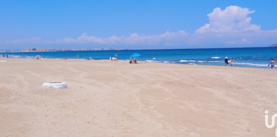 Dom w Cartagena, Murcia, Hiszpania 6 sypialni, 237 mkw. nr 153722