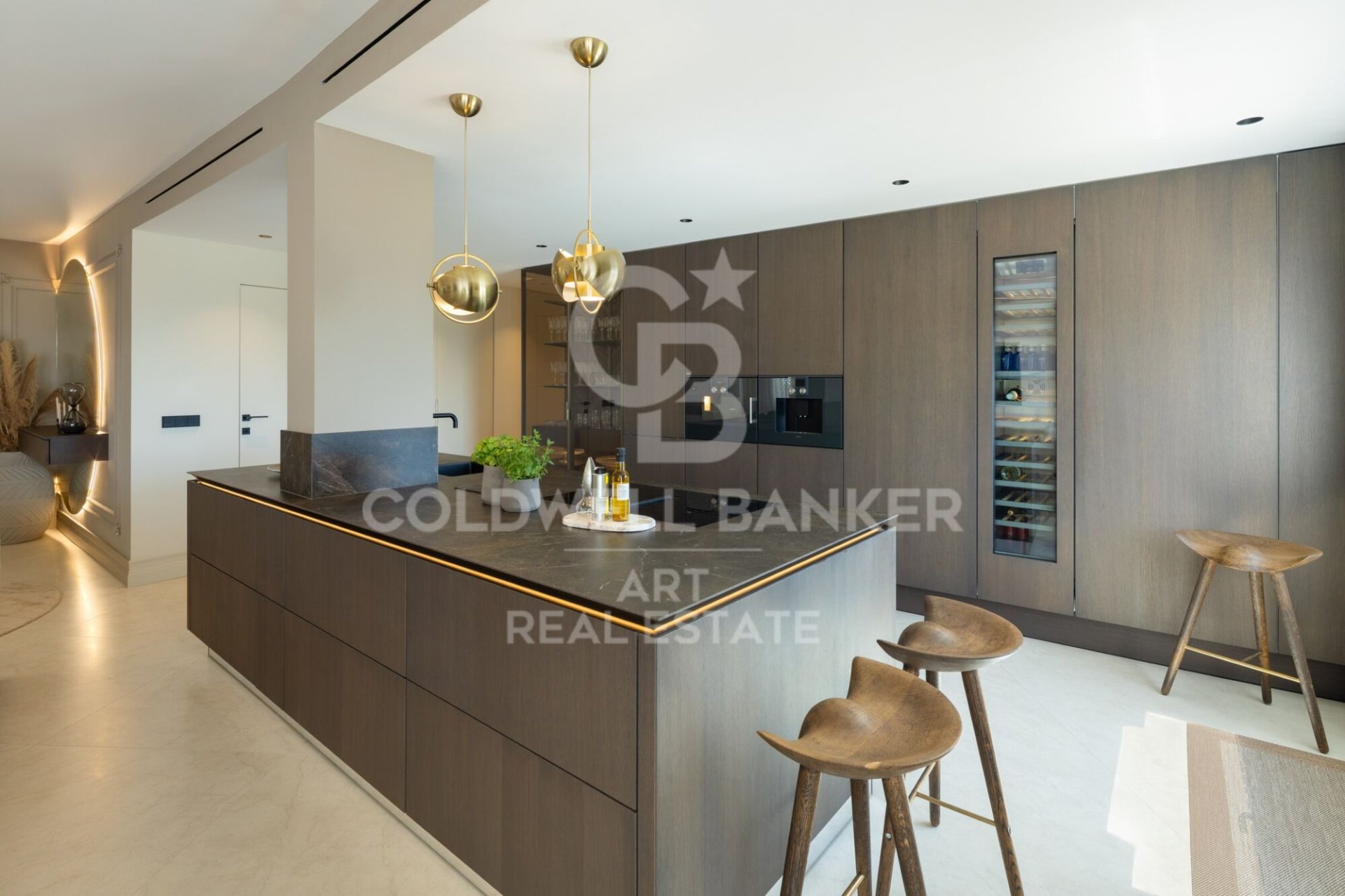 Kattohuoneisto Marbella, Malaga, Espanja 4 makuuhuonetta, 420 m2 No. 178662