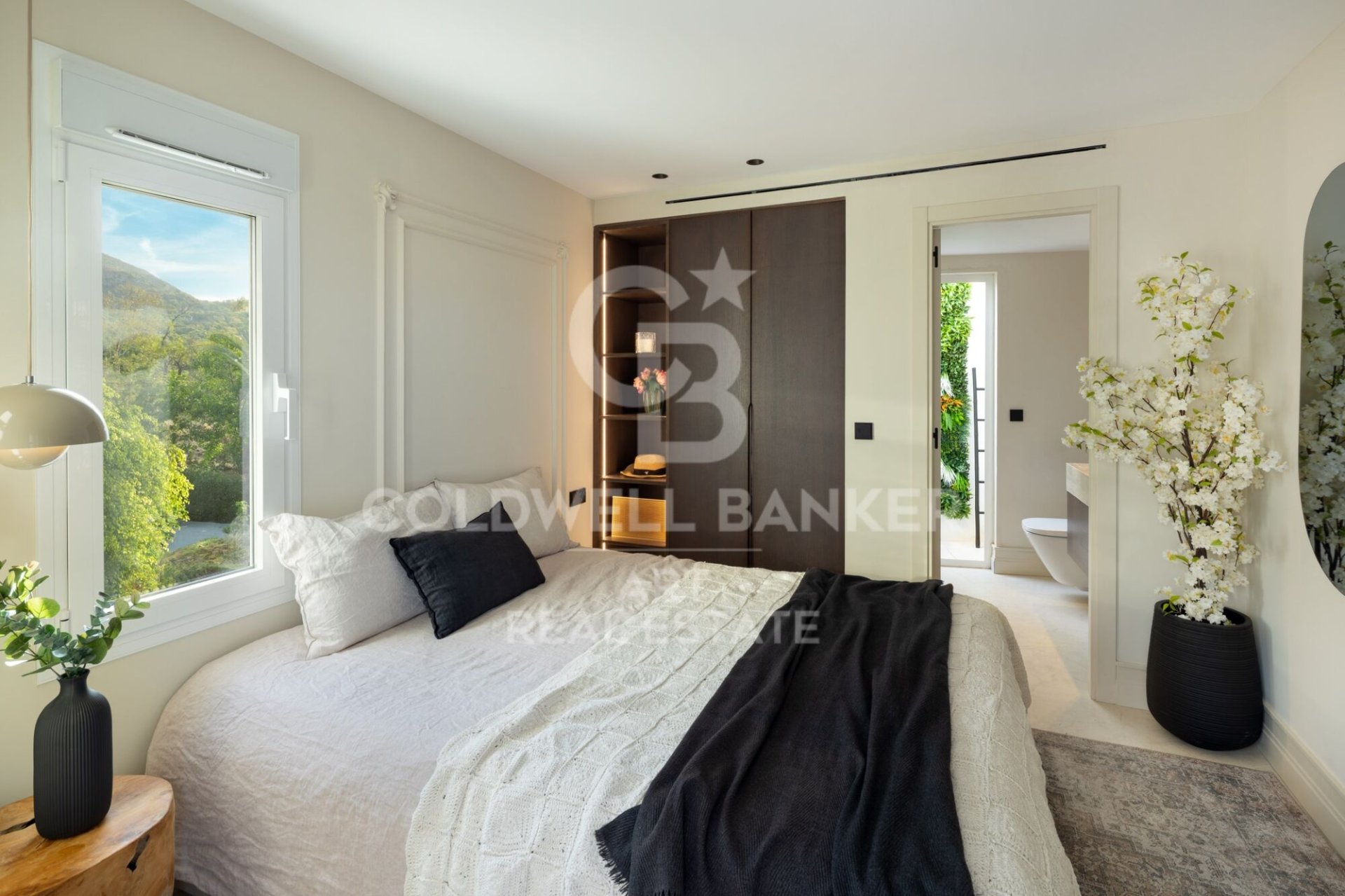 Kattohuoneisto Marbella, Malaga, Espanja 4 makuuhuonetta, 420 m2 No. 178662