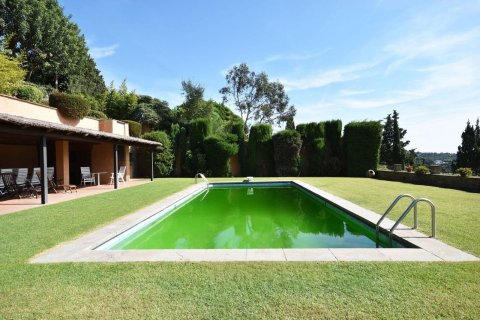 House à vendre à Barcelona, Espagne, 12 chambres, 1200 m2 No. 178331 - photo 23