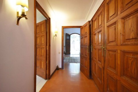House à vendre à Barcelona, Espagne, 12 chambres, 1200 m2 No. 178331 - photo 14