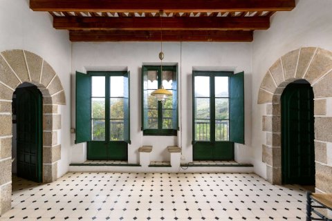 Hus till salu i Argentona, Barcelona, Spanien 5 sovrum, 1721 kvm. Nr. 178335 - foto 8