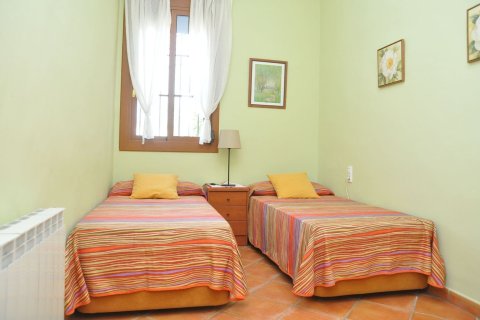 Hus till salu i Mataro, Barcelona, Spanien 5 sovrum, 380 kvm. Nr. 178334 - foto 23