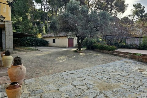 House à vendre à Barcelona, Espagne, 10 chambres, 1000 m2 No. 178336 - photo 5