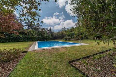 Hus till salu i Arenys de Munt, Barcelona, Spanien 5 sovrum, 640 kvm. Nr. 178330 - foto 2