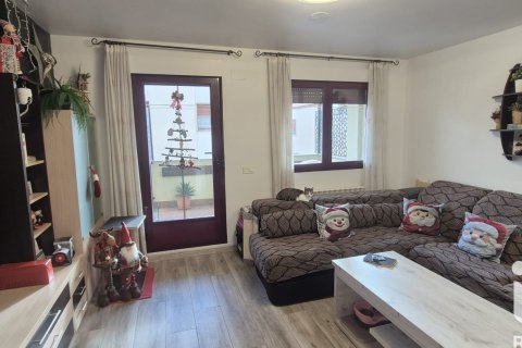 Продажа таухауса в Доньинос де Саламанка, Саламанка, Испания 4 спальни, 225м2 №152561 - фото 23