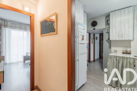 Продажа квартиры в Леганес, Мадрид, Испания 2 спальни, 54м2 №152565 - фото 22