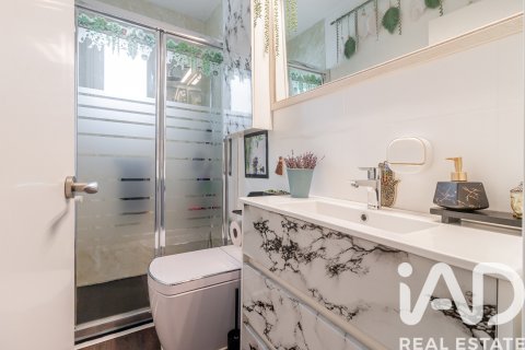 Продажа квартиры в Леганес, Мадрид, Испания 2 спальни, 54м2 №152565 - фото 10