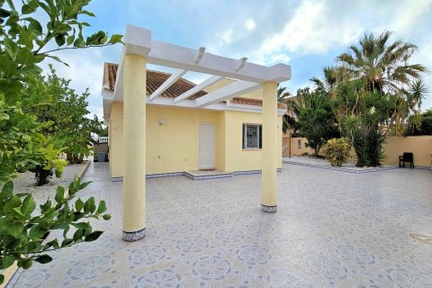 Villa for sale Los Urrutias, Murcia, Spain 4 bedrooms, 134 sq.m. No. 115350 - photo 3