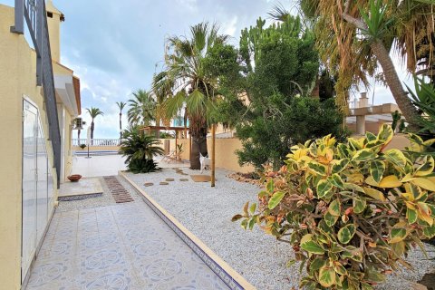 Villa for sale Los Urrutias, Murcia, Spain 4 bedrooms, 134 sq.m. No. 115350 - photo 5