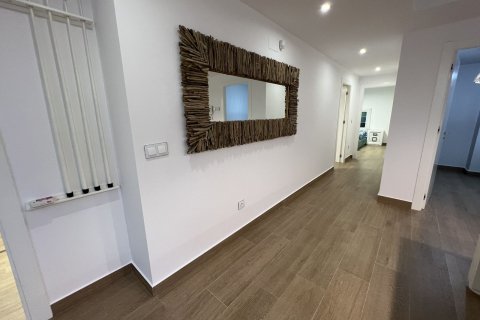 Villa pārdošanā San Miguel de Salinas, Alicante, Spānijā 5 istabas, 373 m2 Nr. 115347 - attēls 24