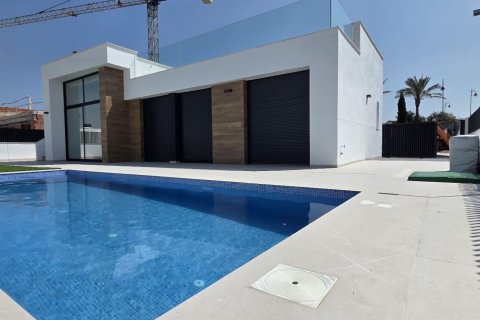 Villa for sale in Murcia, Spain 3 bedrooms, 106 sq.m. No. 163679 - photo 13