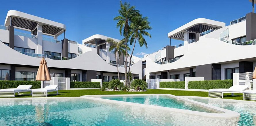 Dzīvoklis La Marina, Alicante, Spānijā 3 istabas, 87 m2 Nr. 132939