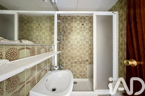 Villetta a schiera in vendita a El Masnou, Barcelona, Spagna 5 camere da letto, 180 mq. N° 172554 - foto 19