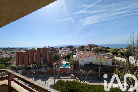 Rindu māja El Masnou, Barcelona, Spānijā 5 istabas, 180 m2 Nr. 172554