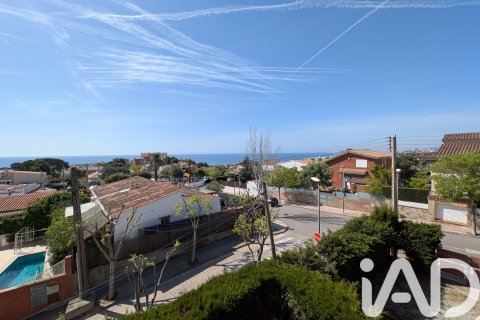 Villetta a schiera in vendita a El Masnou, Barcelona, Spagna 5 camere da letto, 180 mq. N° 172554 - foto 6