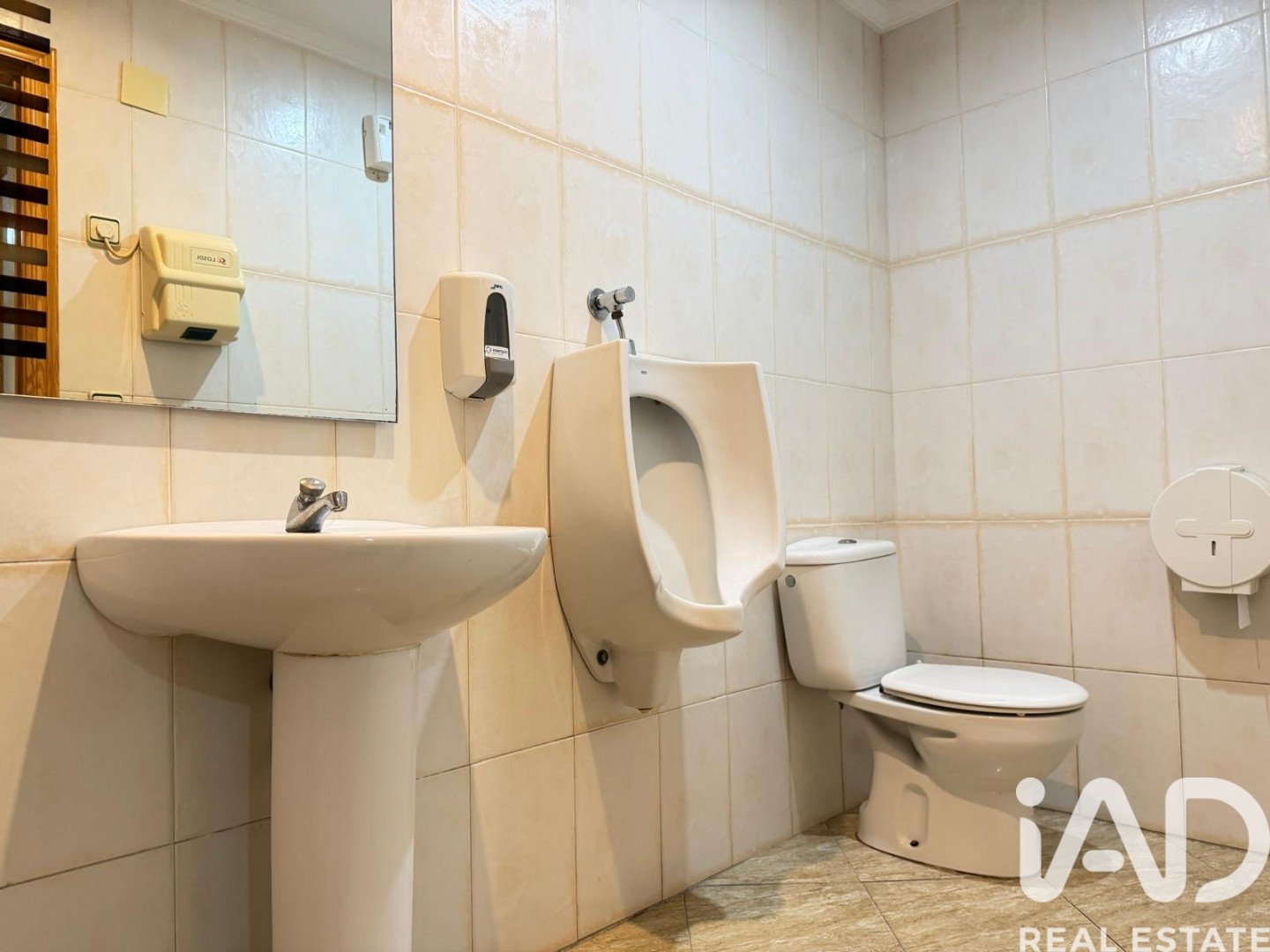 Proprietà commerciale a Miramar, Valencia, Spagna 216 mq. N° 172552