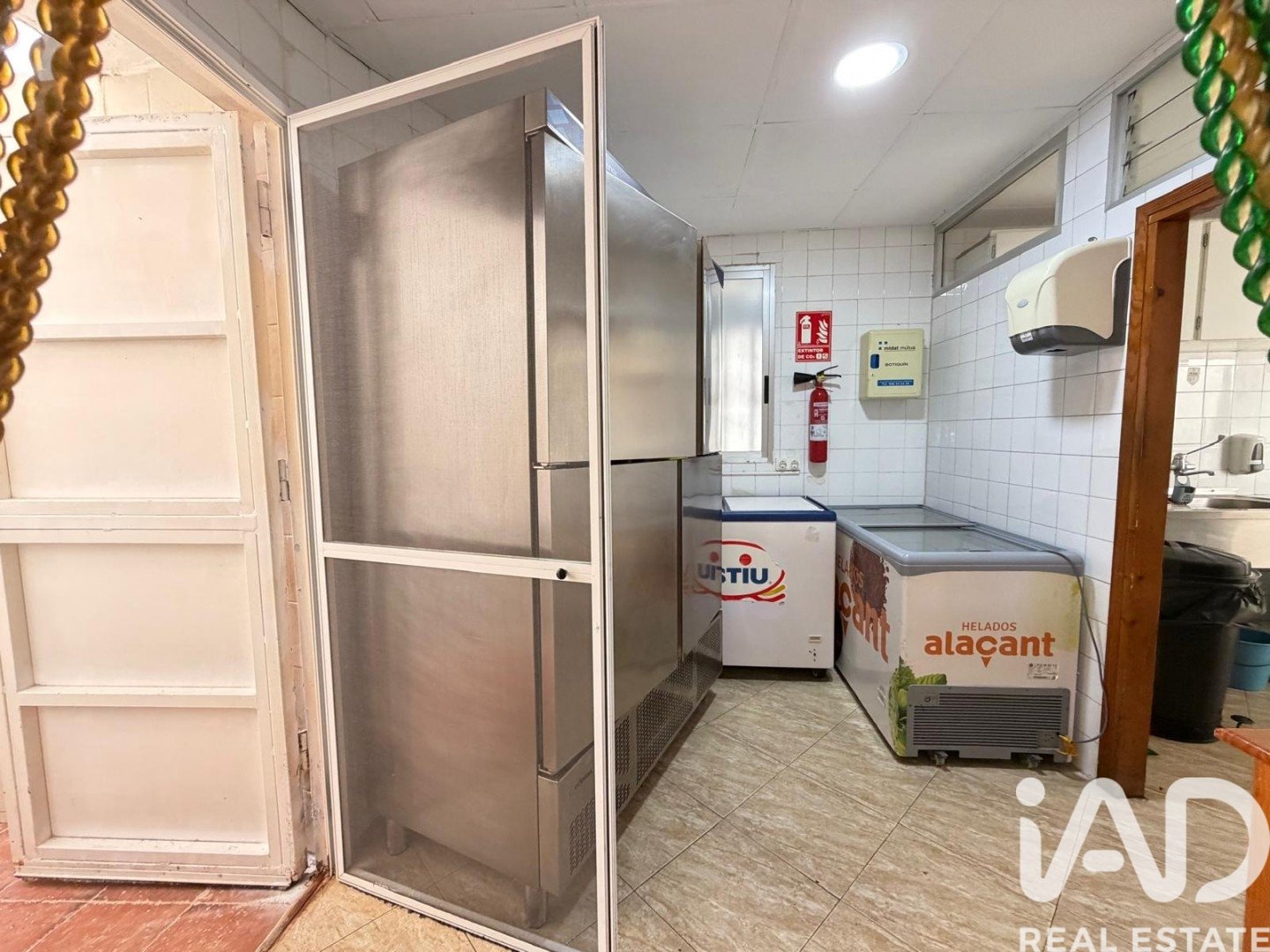 Proprietà commerciale a Miramar, Valencia, Spagna 216 mq. N° 172552