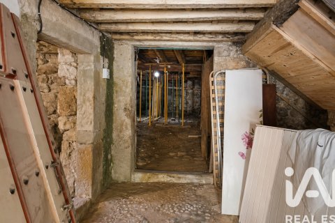 Townhouse for sale in Corvera de Toranzo, Cantabria, Spain 4 bedrooms, 576 sq.m. No. 172553 - photo 23