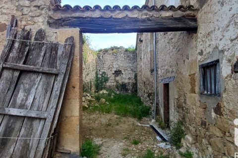 Townhouse for sale in Corvera de Toranzo, Cantabria, Spain 4 bedrooms, 576 sq.m. No. 172553 - photo 27
